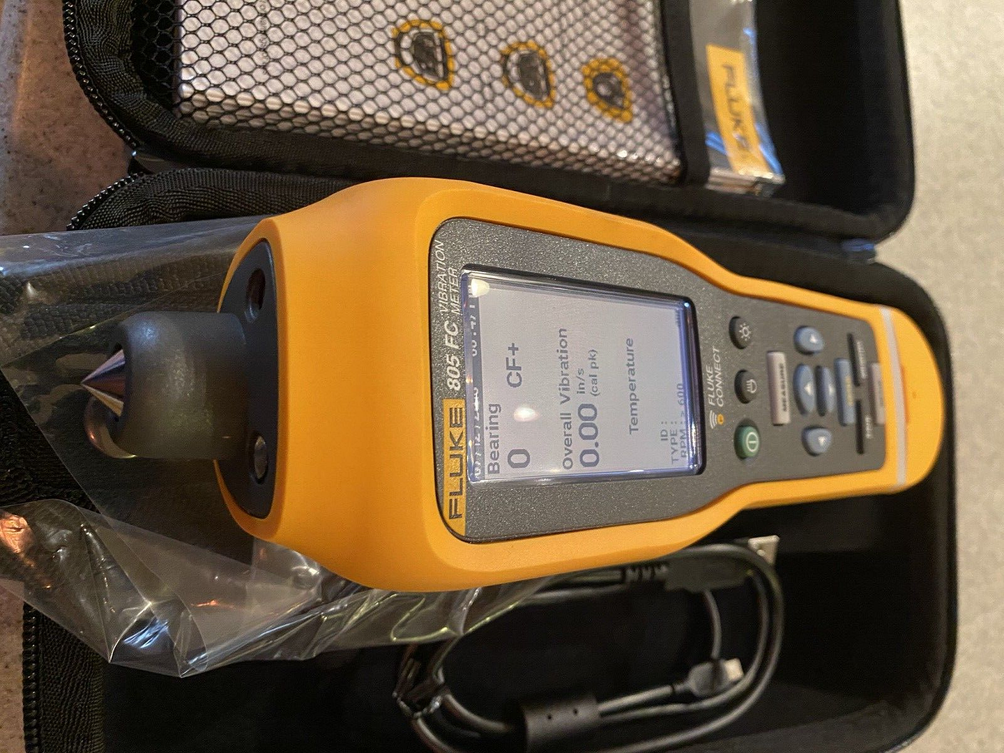 (edited) fluke 805fc 1